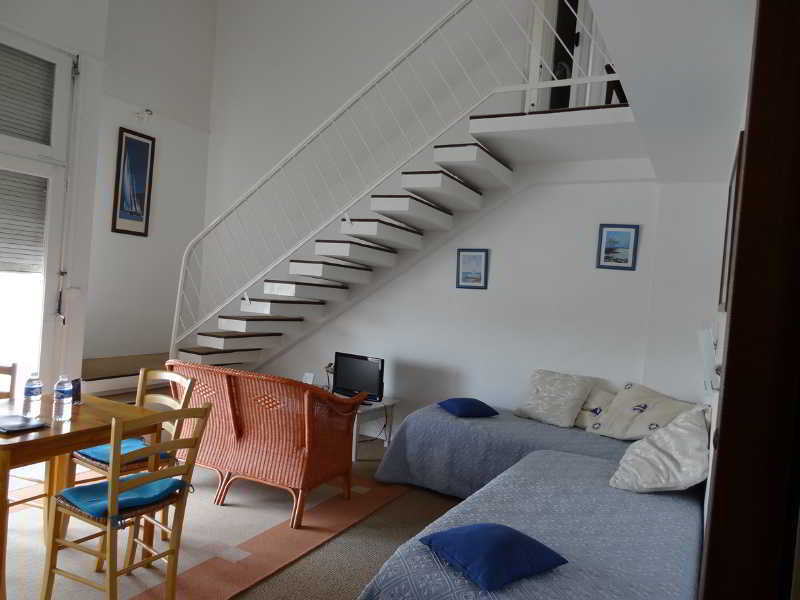 Brit Hermitage Hotel 3*